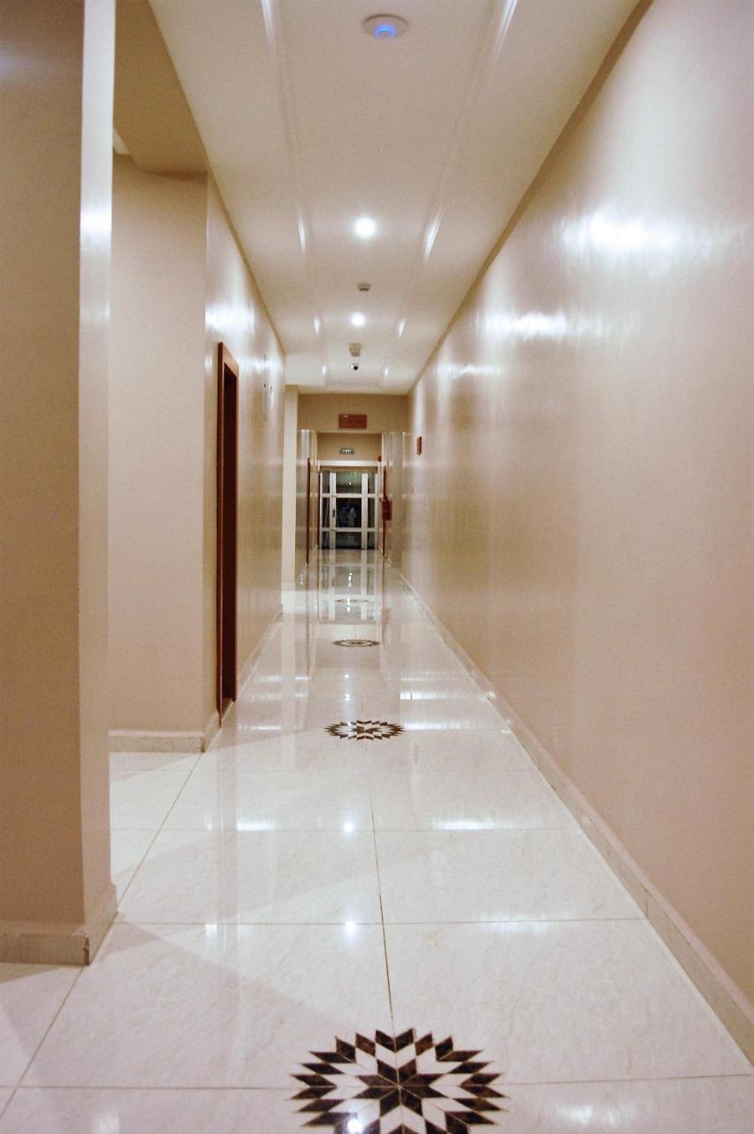 Hôtel R & K Guest Palace à Kano Extérieur photo